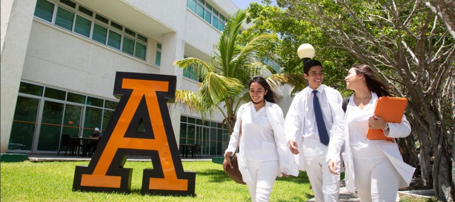 Universidad Anáhuac Cancún